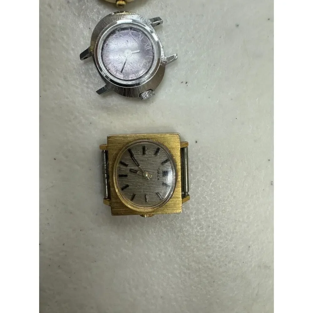 Vintage Lot Of 21 Timex Mixed Style Assorted Mens & Women's Watches Parts/Repair